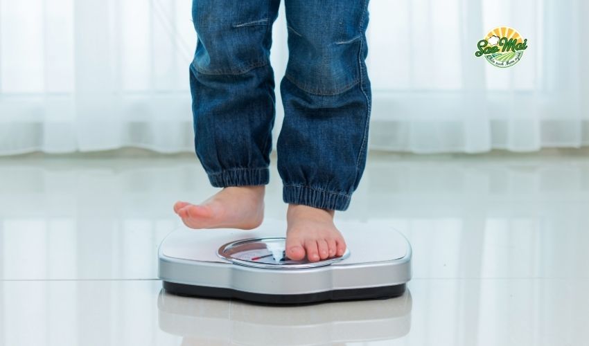 Giải đáp trẻ chậm tăng cân phải làm sao và nguyên nhân cụ thể
