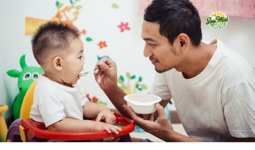 Top những loại cháo dinh dưỡng giúp bé biếng ăn ăn ngon trở lại 2 Phương pháp ăn dặm khoa học giúp bé tự tin khám phá thế giới ẩm thực